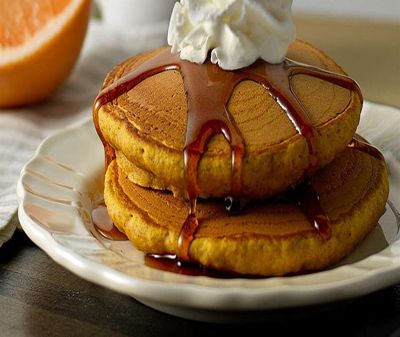 pancakes me mpaxarika kai kolokitha fwto - pancakes me mpaxarika kai kolokitha