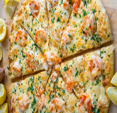pizza me garides fwto - pizza me garides